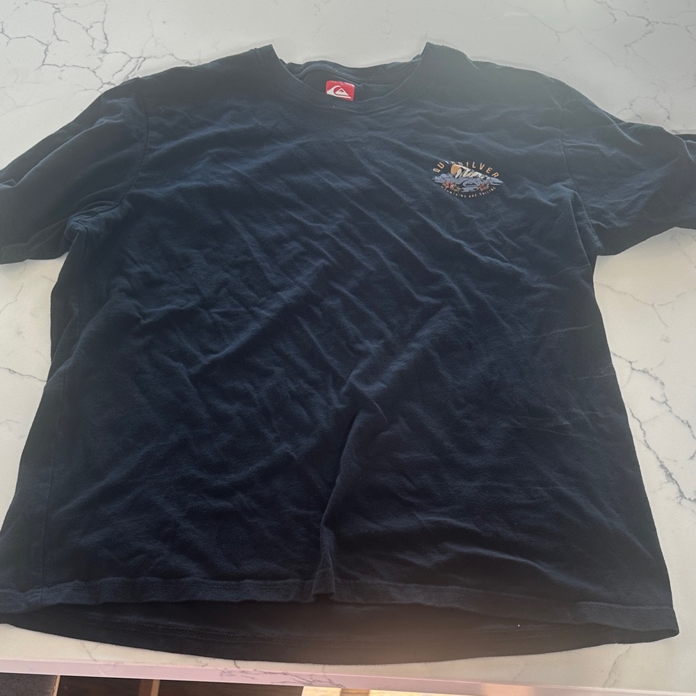 Quiksilver Men's Navy Tee